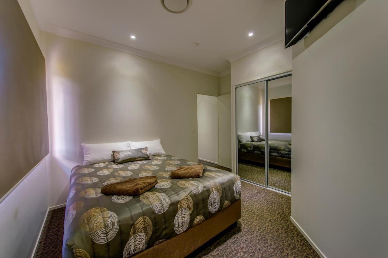 Western Downs Motor Inn Miles Exterior foto